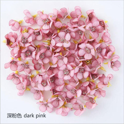 50pcs 2cm Mini Daisy Artificial Flower Head For Wedding Home Decoration DIY Garland Handicraft Simulation Cheap Fake Flower