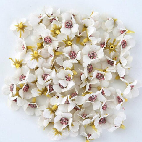 50pcs 2cm Mini Daisy Artificial Flower Head For Wedding Home Decoration DIY Garland Handicraft Simulation Cheap Fake Flower